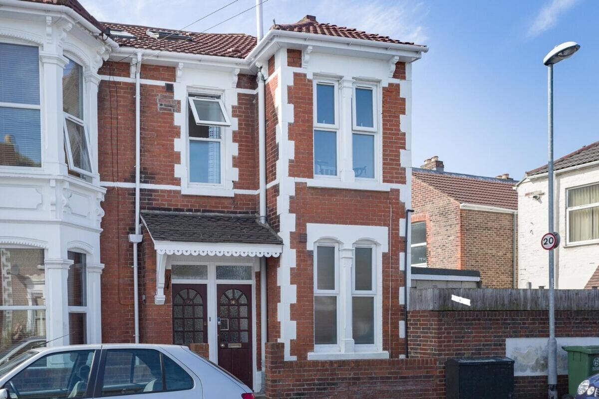 Stopover At Orchard Apartment Light And Cosy Portsmouth Exterior foto